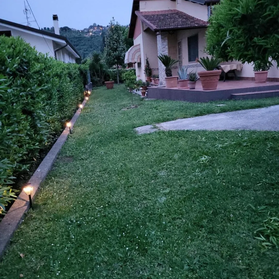 Vakantiehuis The House Of Citrus - Amazing Country House Near Viareggio Beach And Lucca Stiava Italië